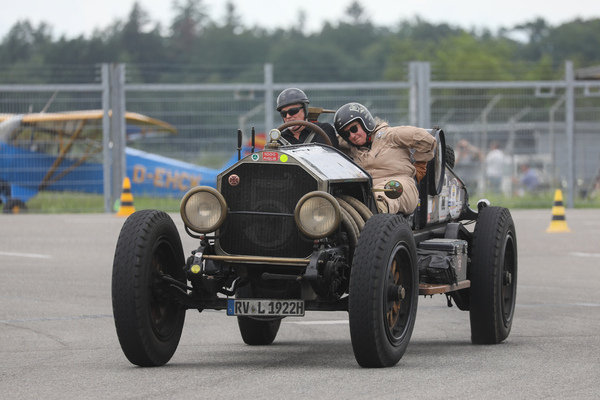 Vintage-Racing auf dem Rundkurs - American La France - Klassikwelt Bodensee 2024