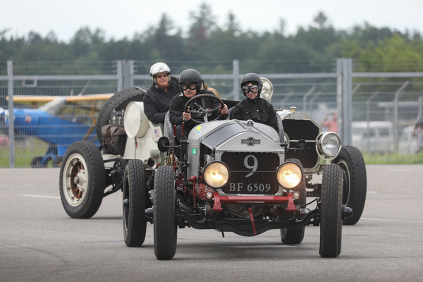 Bild Vintage-Racing auf dem Rundkurs - American La France - Klassikwelt Bodensee 2024