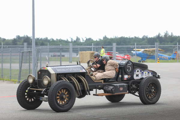 Vintage-Racing auf dem Rundkurs - American La France aus den Zwanzigerjahren - Klassikwelt Bodensee 2024