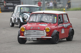 Vintage-Racing auf dem Rundkurs - Mini vor Mini - Klassikwelt Bodensee 2024