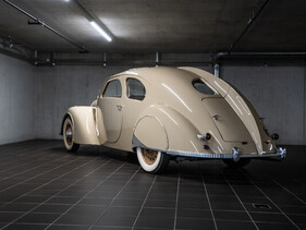 Voisin C30 "Aerodyne" (1939) - offered by Bonhams on January 30, 2026 in Paris