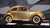 Volkswagen 1200 Export (1955) – Stromlinienform, hier das einmilliionste Exemplar