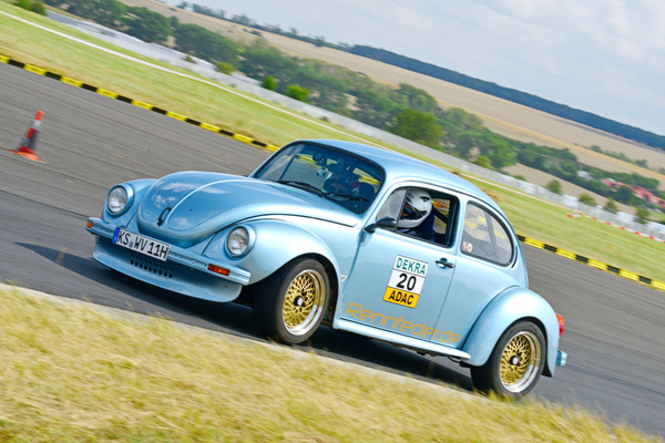 Bild Volkswagen 1200 L (1975) - beim Classic Motor Weekend 2021 in Obermehler-Schlotheim