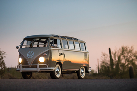 Volkswagen '23-Window' Deluxe Microbus (1963) - als Lot 168 an der RM/Sotheby's Arizona Versteigerung 2017 angeboten