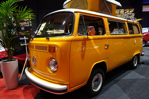 Volkswagen Bus Westfalia (1976) – für 39'900 Euro – Classic Car Show Maastricht 2025