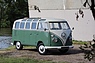 Volkswagen Combi De Luxe Samba "21 windows" (1965) - Lot 109 an der Artcurial „Garden Party in Saint-Tropez" Versteigerung 2024 (© Artcurial, 2024) Volkswagen Combi De Luxe Samba "21 windows" (1965) - Lot 109 an der Artcurial „Garden Party in Saint-Tropez" Versteigerung 2024 (© Artcurial, 2024)