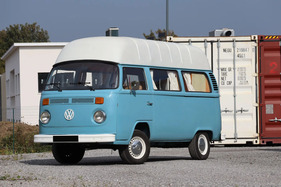 Volkswagen Combi Type 2 « High Roof » (1978) - Lot 042 an der Artcurial „Automobiles sur les Champs" Versteigerung 2024