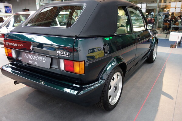Volkswagen Golf Cabriolet Classicline (1993) – Sonderausstellung "50 Years of Golf" in der Autoworld Brüssel
