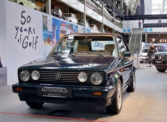 Volkswagen Golf Cabriolet Classicline (1993) – Sonderausstellung "50 Years of Golf" in der Autoworld Brüssel