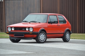 Volkswagen Golf GTI 1 800 Plus Pirelli (1983) - als Lot 109 angeboten an der Versteigerung von Artcurial an der Rétromobile Paris am 7. Februar 2020
