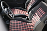 Volkswagen Golf I GTI (1976) - Die berühmten Sitze im Karomuster (© Autostadt GmbH, 2021) Volkswagen Golf I GTI (1976) - Die berühmten Sitze im Karomuster (© Autostadt GmbH, 2021)
