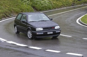 Image for article Into the third round with the Volkswagen Golf III GTI