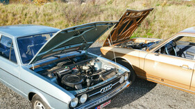 Volkswagen K70 (1972) & Audi 80 (1975) - Die Motorhauben öffnen genau umgekehrt