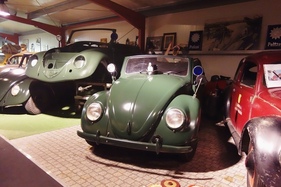 Bild Volkswagen Käfer (1950) - Sogar offene Polizeiwagen