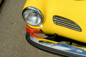 Volkswagen Karmann Ghia Coupé Typ 14 (1974) - Die Frontscheinwerfer im Detail