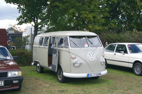 Volkswagen Kleinbus (T1) (1964) – schön schlicht ohne nachträgliches Samba-Klimbim – Veterama Mannheim 2022