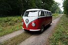 Image: Volkswagen Kombi T1 (1963) - Lot 103 at the Artcurial Musée Automobile du Château de Vernon auction 2025