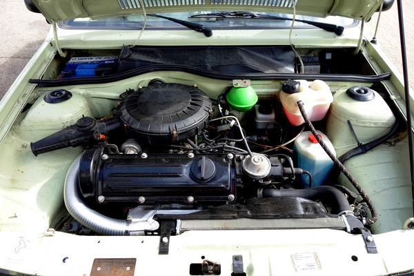 Volkswagen Polo Fox (1984) – Einliter-Vierzylinder mit 40 PS