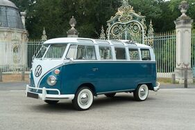 Volkswagen T1 Combi Microbus De Luxe 21 Fenêtres (1965) als Lot 57 am Artcurial Vente Le Mans Classic Legend 2026