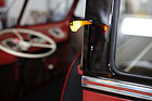 Bild: Volkswagen T1 Samba (1954) - Mit Winker