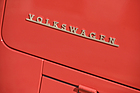 Bild: Volkswagen T1 Samba (1965) - Volkswagen-Schriftzug