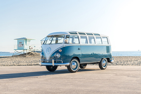 Volkswagen Type 2 Deluxe '21-Window' Microbus (1964) - als Lot 173 an der RM/Sotheby's Arizona Versteigerung vom 27. Januar 2022