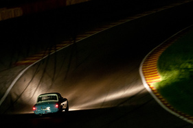 Volle Konzentration, keine Streckenbeleuchtung entlang der Strecke, so wie früher… – Spa Six Hours 2013