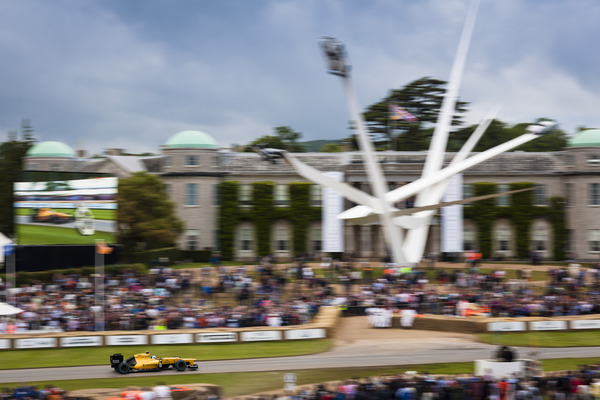Full house at Goodwood - Goodwood Festival of Speed 2016