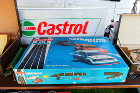 Vollständige Carrera-Universal-Rennbahn, original verpackt – Bockhorner Oldtimermarkt 2025