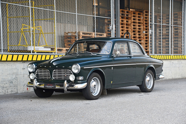 Bild: Volvo 121 Amazon (1970) - als Lot 64 angeboten an der Versteigerung der Oldtimer Galerie Toffen am 22. März 2025