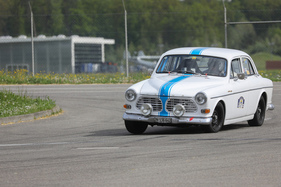 Volvo 122 (1969) - Vintage Demo Racing hinter den Hallen - Klassikwelt Bodensee 2023