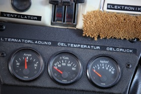 Volvo 123 GT (1967) - Zusatzinstrumente für Strom, Öltemperatur und - druck Volvo 123 GT (1967) - Zusatzinstrumente für Strom, Öltemperatur und - druck