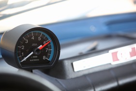 Volvo 123 GT (1967) - auch der originale Drehzahlmesser musste weichen, vielleicht weil er defekt war Volvo 123 GT (1967) - auch der originale Drehzahlmesser musste weichen, vielleicht weil er defekt war