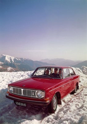 Volvo 142 S (1970) - im Schnee