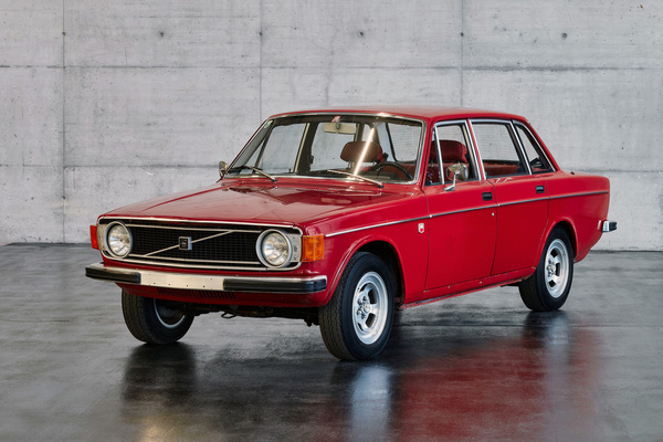Bild: Volvo 144 S deluxe (1973) - als Lot 12 angeboten an der Dorotheum Versteigerung anlässlich der Classic Expo Salzburg 2021