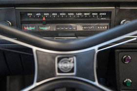 Volvo 145 (1972) - Bandtacho mit der Möglichkeit, eine Geschwindigkeit voreinzustellen