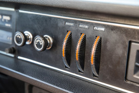 Volvo 145 (1972) - Einstellräder für die Heizungs- und Lüftungsanlage