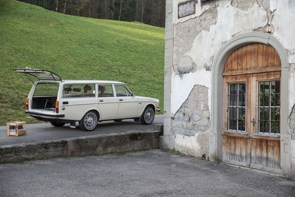 Volvo 145 (1972) - niedrige Ladekante