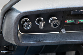 Volvo 145 (1972) - starten mit Choke-Unterstützung