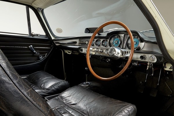 Volvo 1800 S ST 1 (1967) aus der Fernsehserie "The Saint" mit Roger Moore