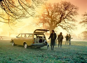Volvo 245 DL (1980) - spacious estate car for the family