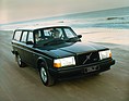 Volvo 245 GLT (1980) - spacious estate car in the UK version