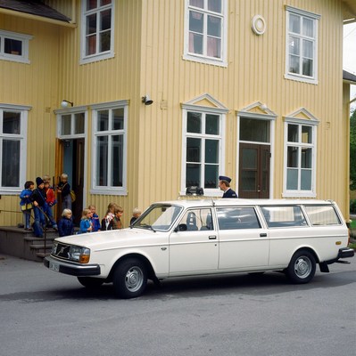 Volvo 245 Transfer Taxi (1979) - Die Taxis funktionierten auch schon als Schulbusse.