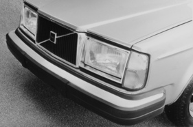 Volvo 264 DL (1975) – mit grossen Rechteckscheinwerfern