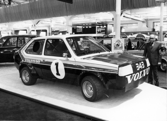Volvo 343 (1977) - schwedischer Rallye-Cross-Meister mit 210-PS-Turbomotor - Genfer Autosalon 1978