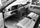Volvo 760 GLE (1982) - am Genfer Automobilsalon von 1982 - Interieur des mit einem 2,85-V6-Motor mit Benzineinspritzung ausgerüsteten Oberklassenmodell