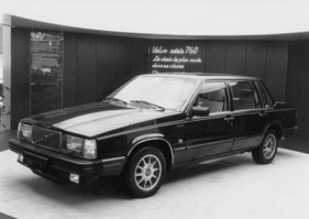 Volvo 760 GLE Turbo (1983) - neues Spitzenmodell von Volvo, angetrieben durch Vierzylinder-Turbo-Motor - am Genfer Automobilsalon von 1983