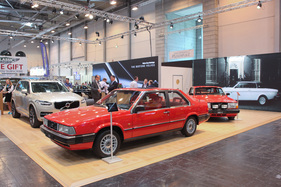 Volvo 780 (1985) - das persönliche Exemplar des Volvo-Geschäftsführers Gyllenhammar, in einem auffälligen Rotton lackiert - Techno Classica 2015