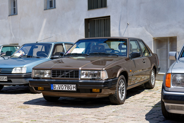 Volvo 780 (1986) – Bertone hatte sich alle Mühe gegeben, dem schwedischen Faustkeil-Design einen Hauch von Eleganz hinzuzufügen – Oldtimer Open Air 2024