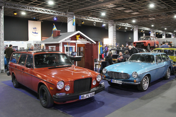 Volvo-Klassiker mit passendem Holzhäuschen - Bremen Classic Motorshow 2019